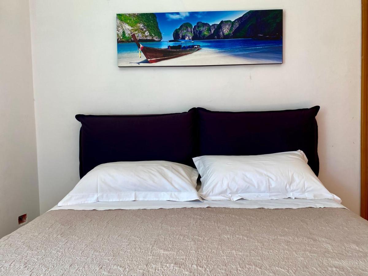 Apartment Arenula โรม ภายนอก รูปภาพ